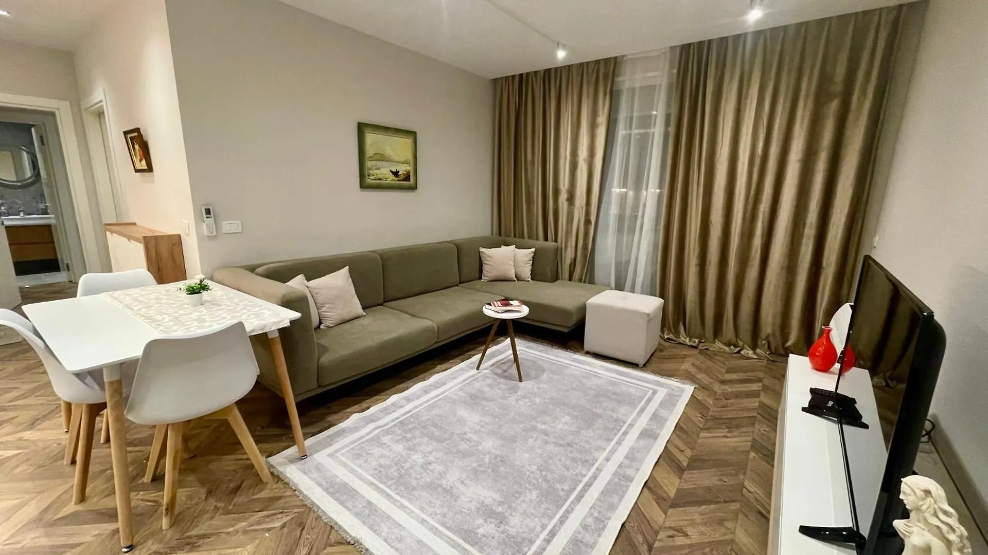 Fiori Di Bosko Apartment Tirana Albania